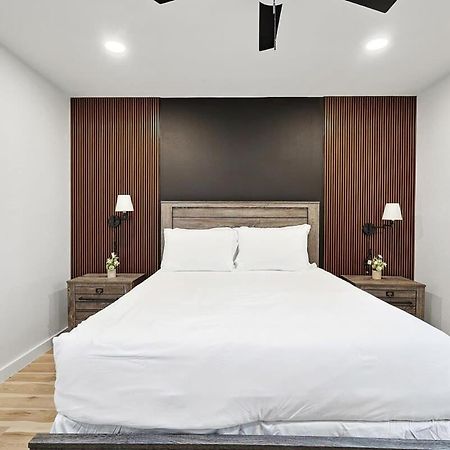 New 2B Townhome Near At&T Global Life 6Flag Arlington Exteriör bild