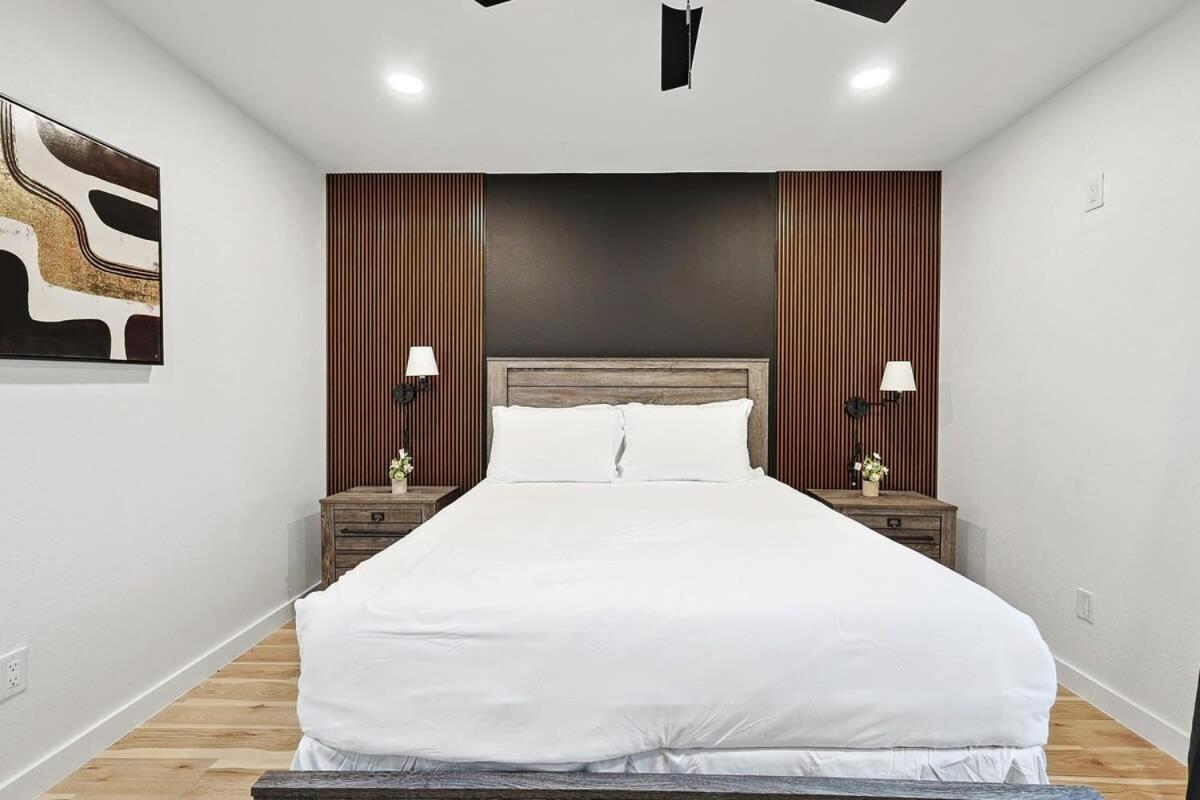 New 2B Townhome Near At&T Global Life 6Flag Arlington Exteriör bild