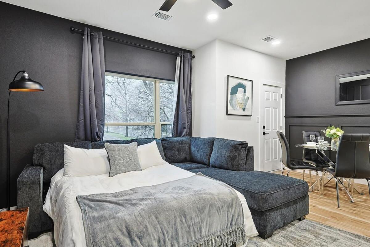 New 2B Townhome Near At&T Global Life 6Flag Arlington Exteriör bild